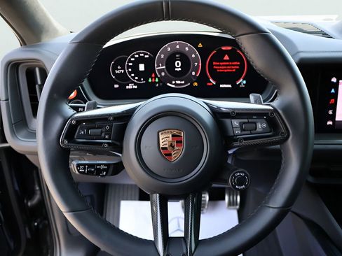 Certified 2025 Porsche Cayenne GTS w/ Technology Package image 28