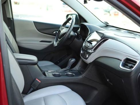 Used 2019 Chevrolet Equinox Premier image 42