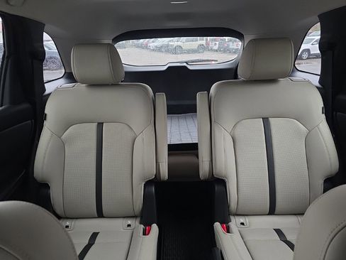 Used 2025 MAZDA CX-90 3.3 Turbo w/ Premium Sport Pkg image 27