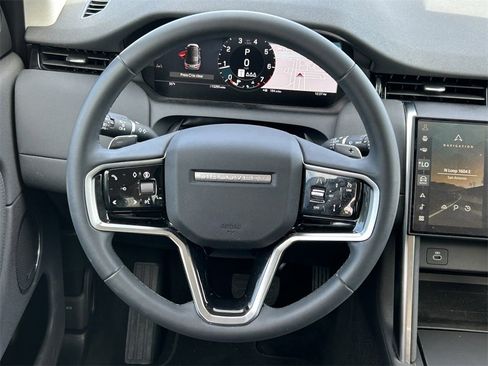 Used 2024 Land Rover Discovery Sport S image 44