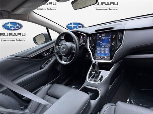 Used 2023 Subaru Outback Limited image 13