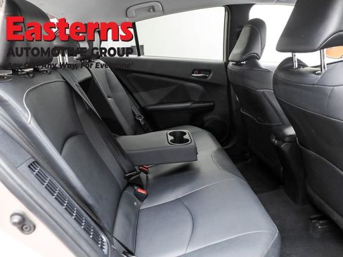 Used 2020 Toyota Prius Prime XLE image 22