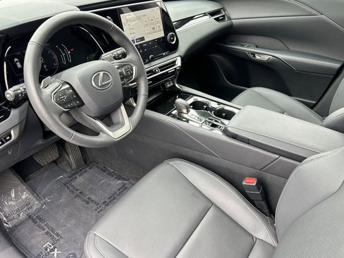 Certified 2024 Lexus RX 350 FWD w/ Technology Package image 4