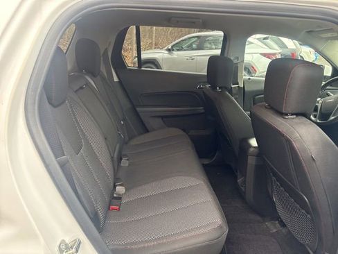 Used 2017 GMC Terrain SLE image 9