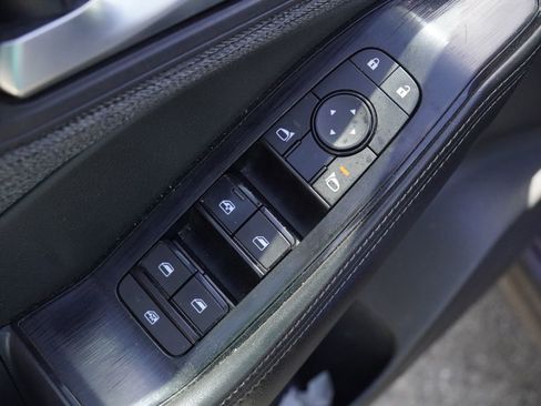 Certified 2023 Nissan Rogue SV AWD/4WD image 9