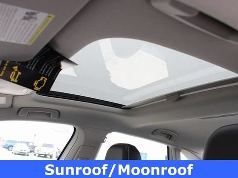 New 2026 Volkswagen Jetta SE image 4