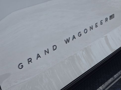 New 2026 Jeep Grand Wagoneer image 8