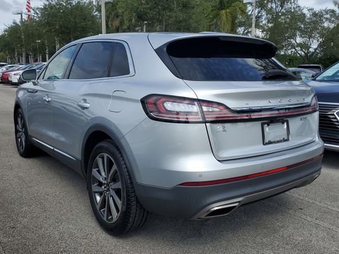 Used 2019 Lincoln Nautilus Select image 4