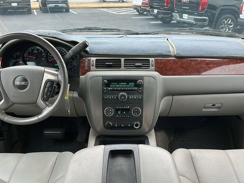 Used 2009 GMC Yukon SLT image 10