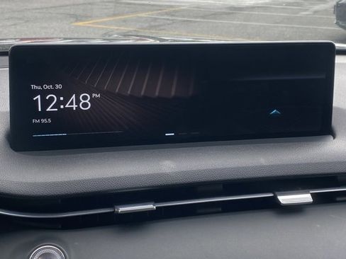 Used 2025 Genesis GV70 2.5T image 21