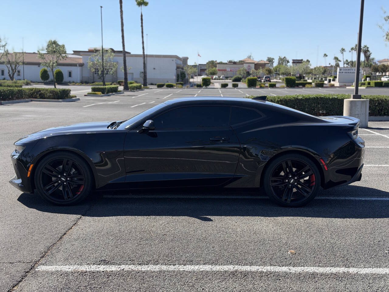 Used 2017 Chevrolet Camaro LT w/ Redline Edition RWD image 5