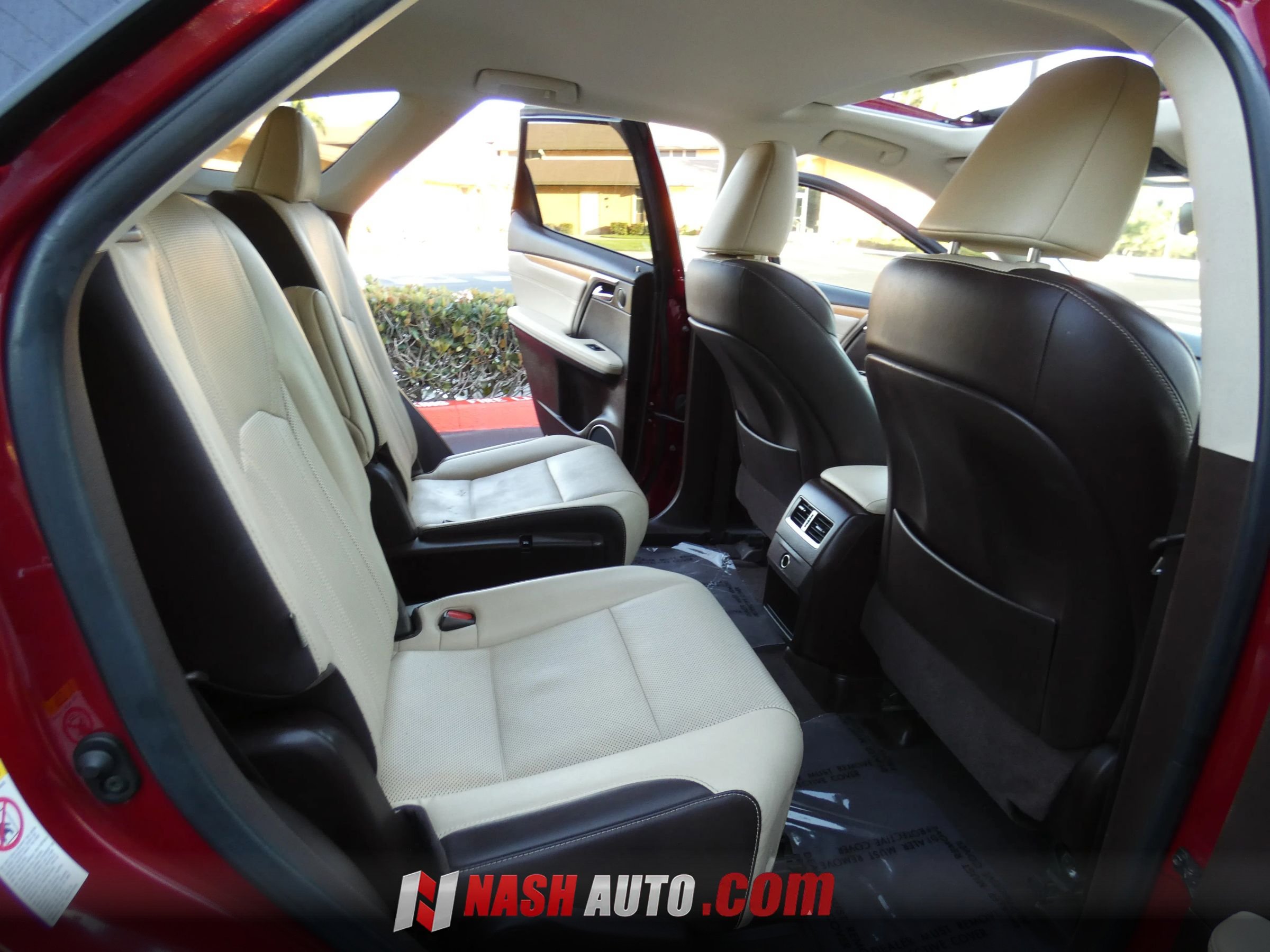 Used 2018 Lexus RX 450hL Premium w/ Premium Package AWD/4WD image 37