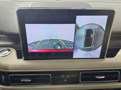 Used 2020 Lincoln Aviator Reserve w/ Equipment Group 201A image 38