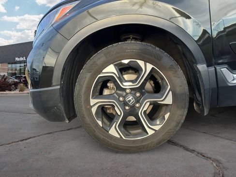 Used 2017 Honda CR-V Touring image 14