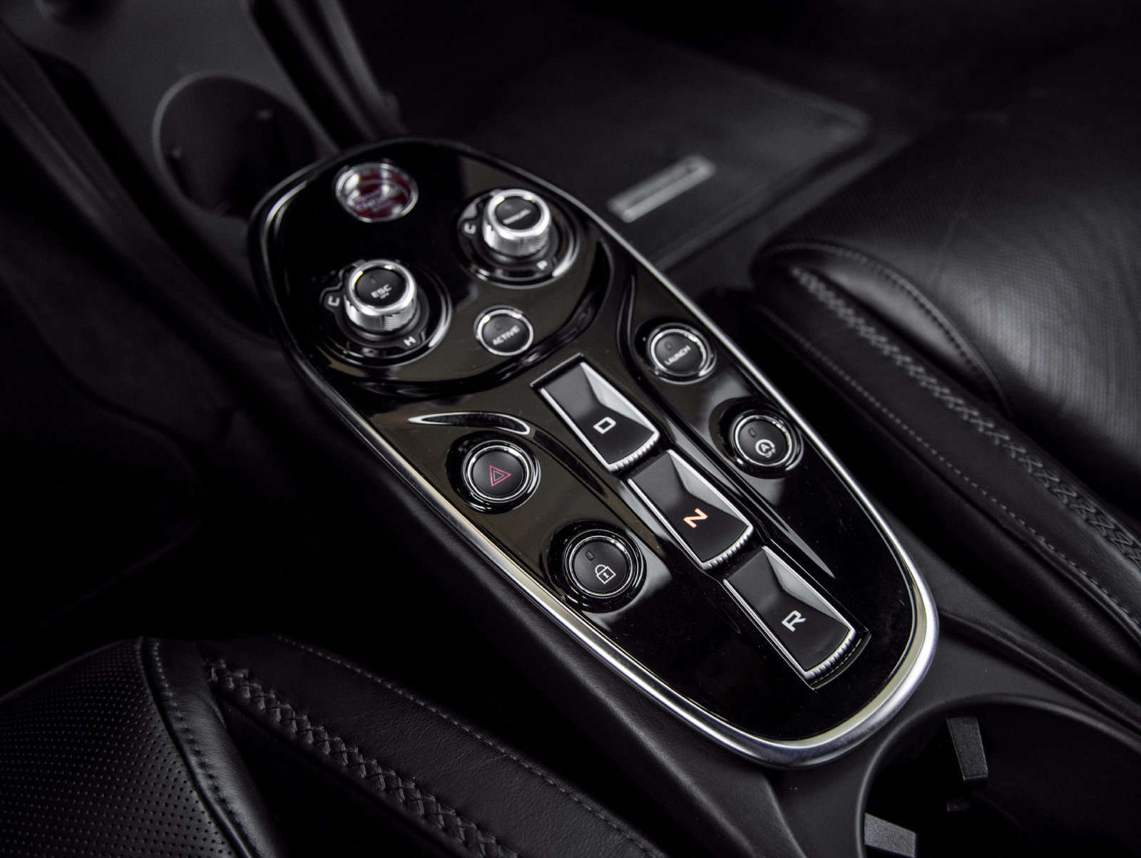 Used 2022 McLaren GT RWD image 31
