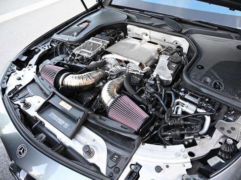 Used 2018 Mercedes-Benz E 63 AMG S image 17