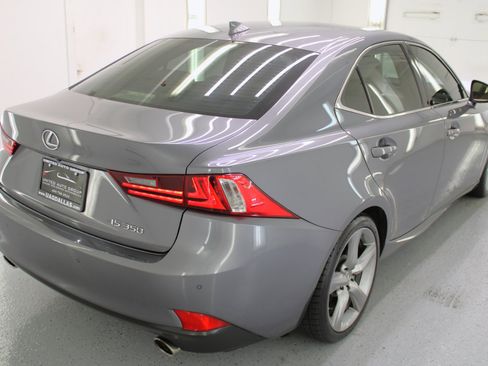 Used 2014 Lexus IS 350 image 9