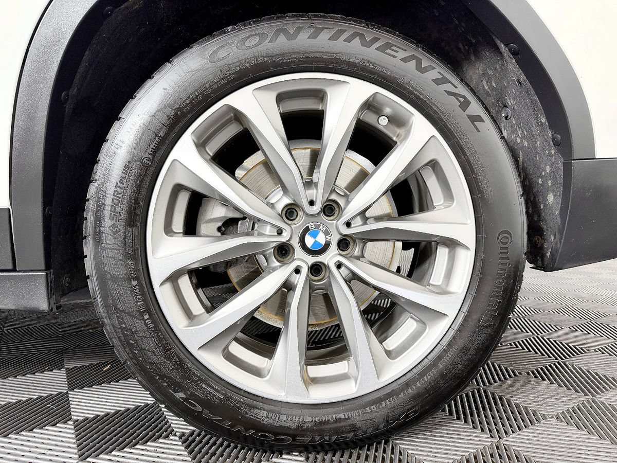 Used 2019 BMW X4 xDrive30i AWD/4WD image 25