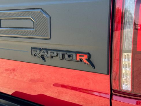 Used 2024 Ford F150 Raptor w/ Equipment Group 803A Raptor R AWD/4WD image 37