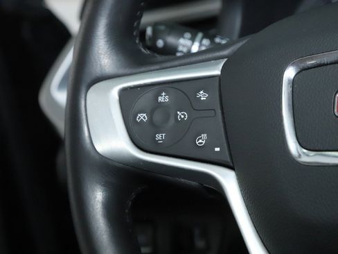 Used 2021 GMC Acadia SLT w/ Preferred Package image 22