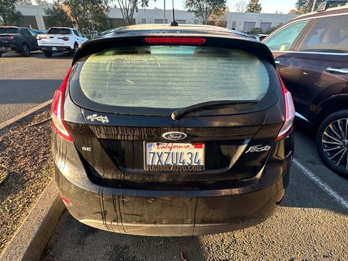 Used 2016 Ford Fiesta SE image 4