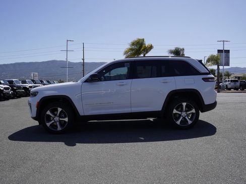 New 2026 Jeep Grand Cherokee Limited AWD/4WD image 7