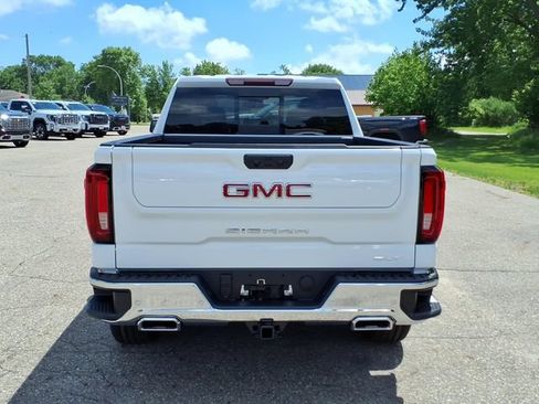 New 2026 GMC Sierra 1500 SLT w/ SLT Premium Plus Package AWD/4WD image 4
