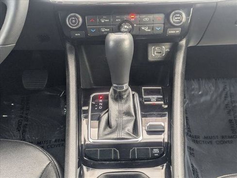 Used 2024 Jeep Compass Limited image 12