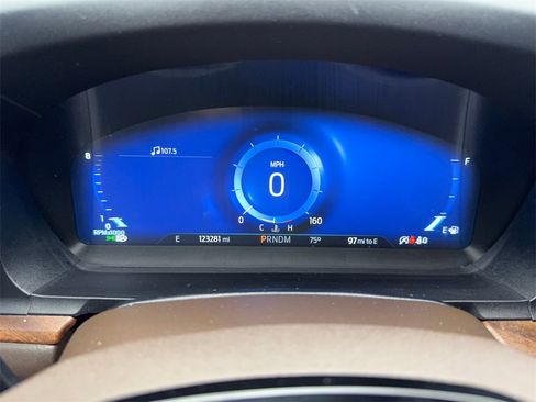 Used 2021 Ford Explorer King Ranch w/ Premium Technology Package image 61