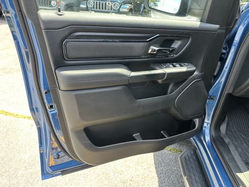 Used 2024 RAM 1500 Big Horn AWD/4WD image 12