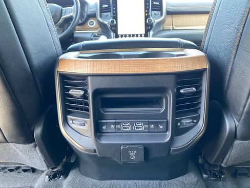 Used 2024 RAM 1500 Limited AWD/4WD image 30