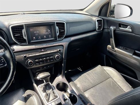 Used 2017 Kia Sportage EX w/ EX Premium Package AWD/4WD image 23