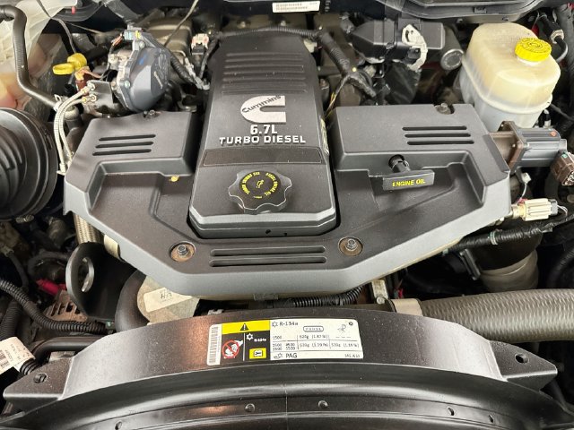 Used 2016 RAM 2500 Laramie w/ Cold Weather Group AWD/4WD image 39