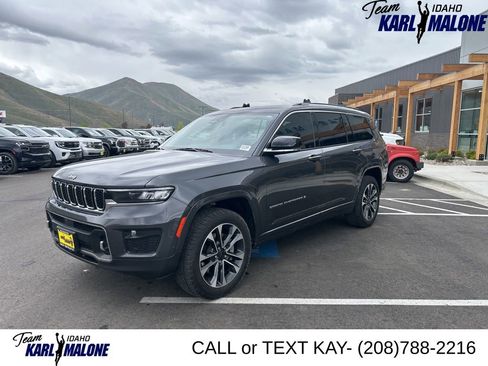 Used 2021 Jeep Grand Cherokee L Overland w/ Luxury Tech Group IV AWD/4WD image 3