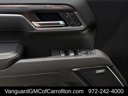 New 2026 GMC Sierra 1500 SLT AWD/4WD image 19