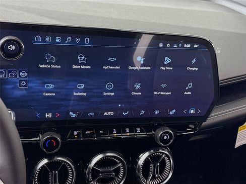 New 2026 Chevrolet Blazer EV LT AWD/4WD image 9