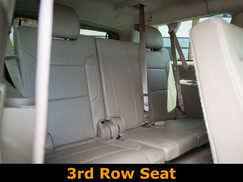Used 2016 Chevrolet Suburban LT w/ Luxury Package AWD/4WD image 29