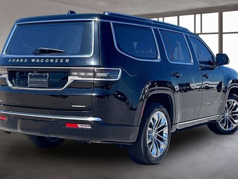 Used 2022 Jeep Grand Wagoneer Series II w/ Premium Group II AWD/4WD image 2