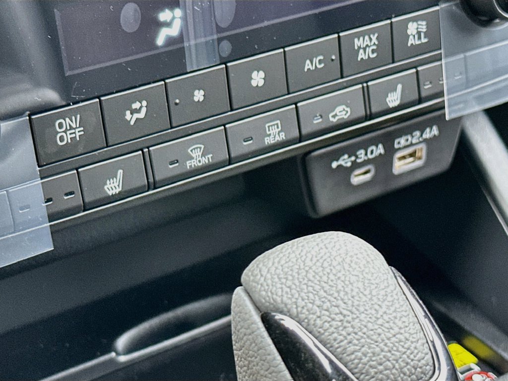 New 2026 Subaru Outback Limited AWD/4WD image 26