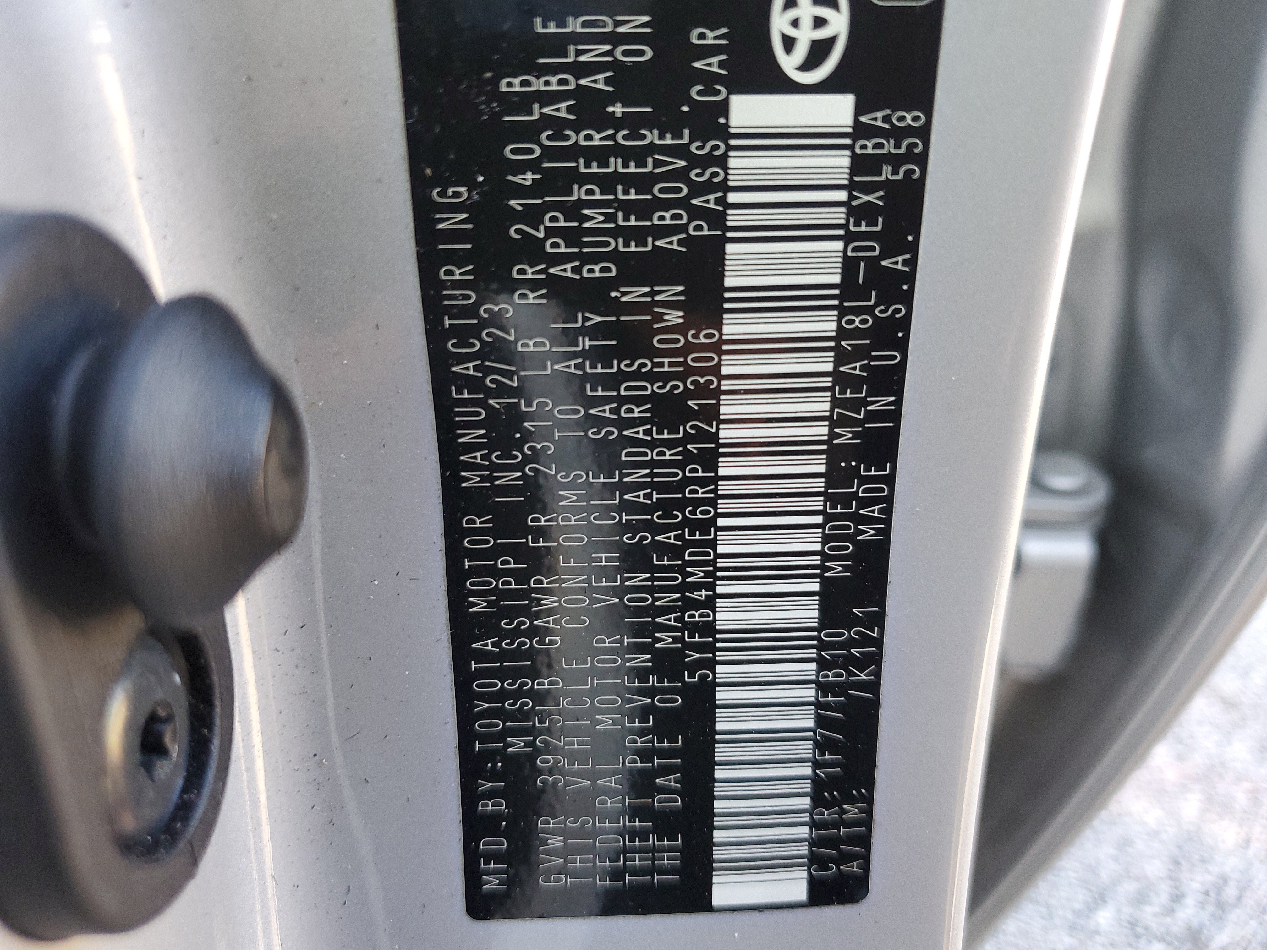 Used 2024 Toyota Corolla LE FWD image 21