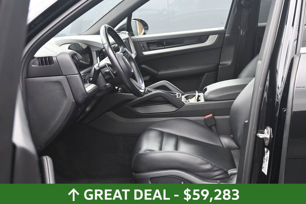 Used 2024 Porsche Cayenne AWD/4WD image 24