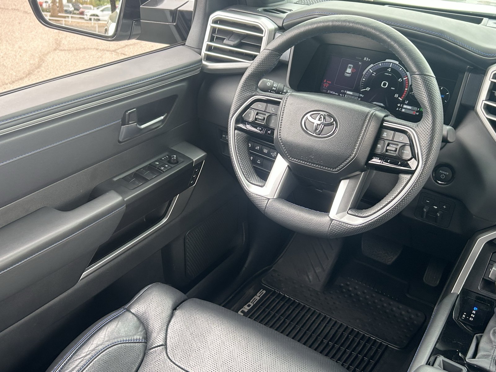 Used 2025 Toyota Sequoia Platinum AWD/4WD image 16