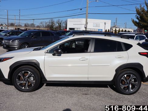 Used 2024 Subaru Crosstrek 2.0i Premium image 7