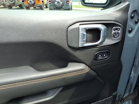 New 2026 Jeep Wrangler Unlimited Sahara AWD/4WD image 5