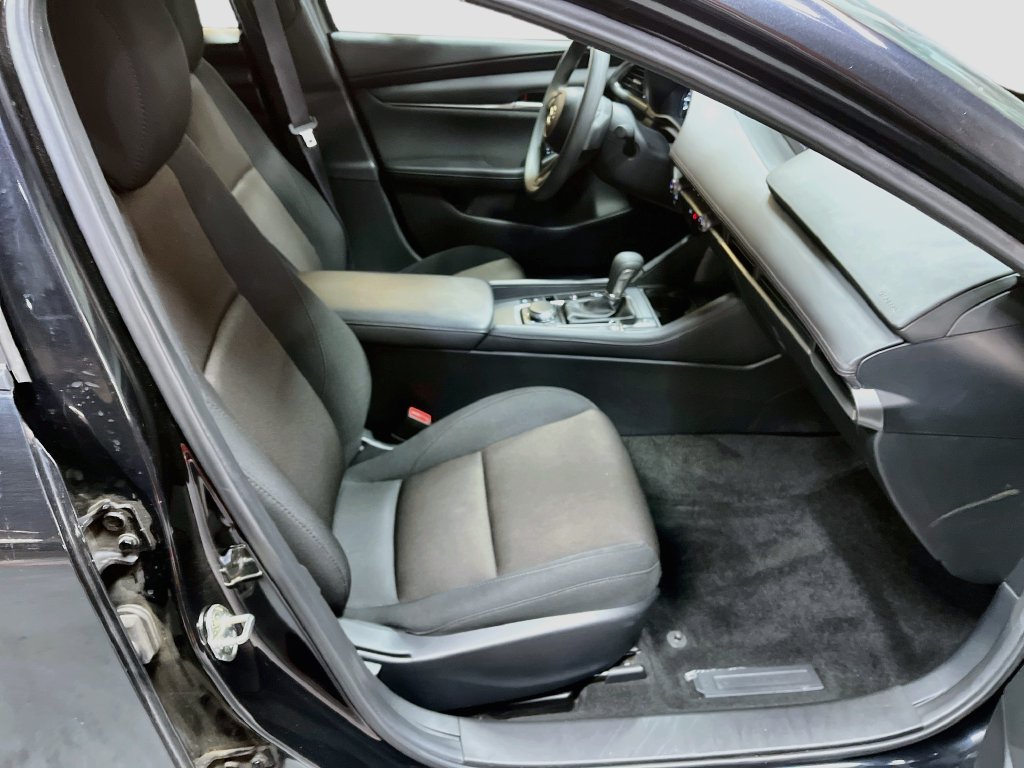 Used 2024 MAZDA MAZDA3 s FWD image 25