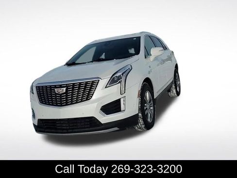 Used 2021 Cadillac XT5 Premium Luxury image 2