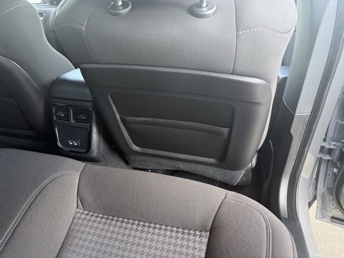 Used 2023 Dodge Charger R/T w/ Blacktop Package image 37