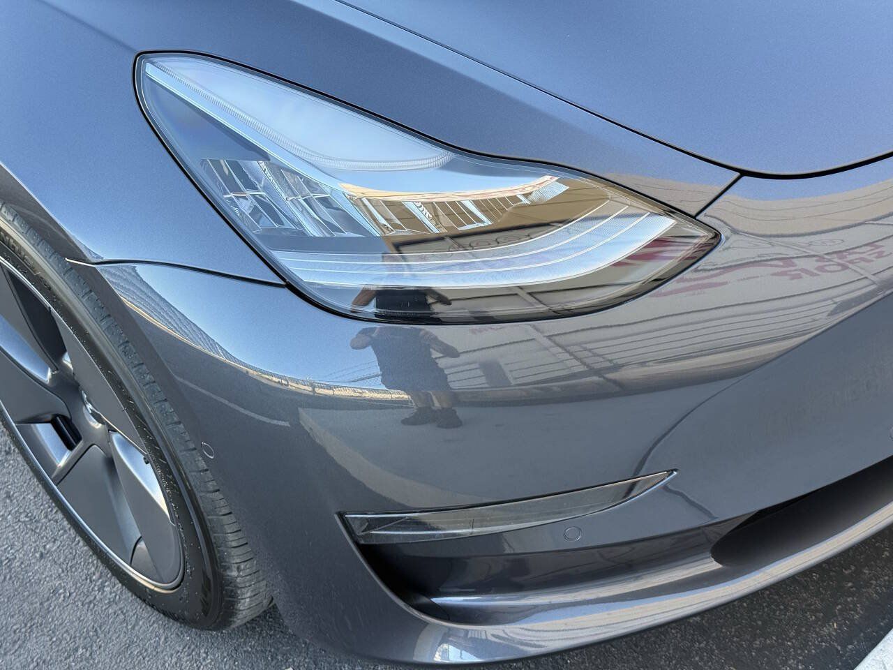 Used 2022 Tesla Model 3 Long Range AWD/4WD image 29
