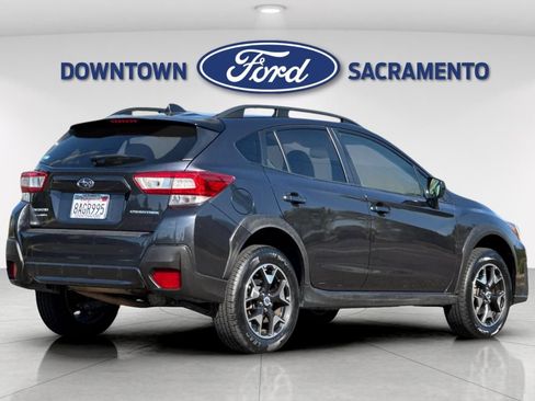 Used 2018 Subaru Crosstrek 2.0i Premium w/ Popular Package #3 AWD/4WD image 3