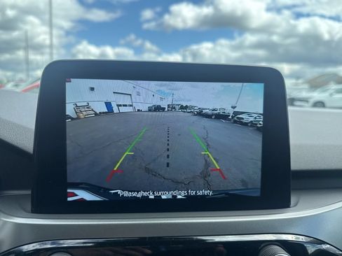 Certified 2023 Ford Escape Active AWD/4WD image 37